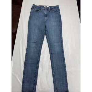 Levi’s 721 High Rise Skinny Jeans Size 30